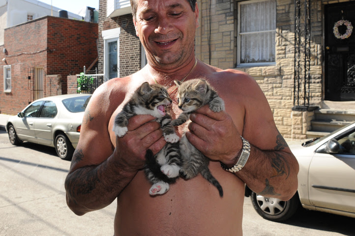 holding kittens_9664_1 web