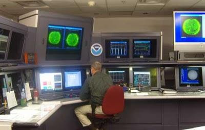 ¿Qué hacer en caso de que ocurriese una tormenta solar? ¿Qué hacer en caso de que ocurriese una tormenta solar?