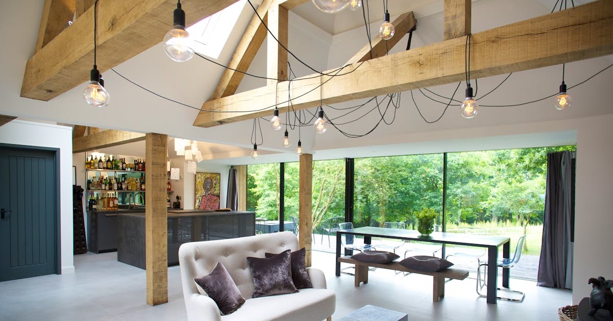 19-luxury-beekeeper-honey-house-plan