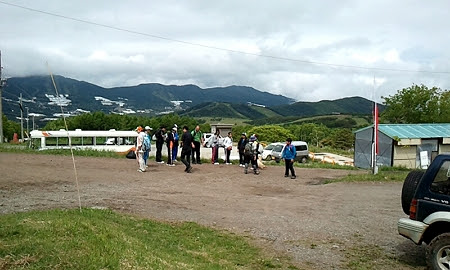 八木中学校 根子岳登山 (4)
