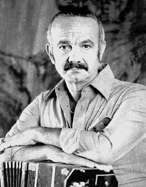 Ástor Piazzolla with his bandoneón in 1971.