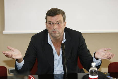 Claudio Burlando... una vergogna Claudio Burlando