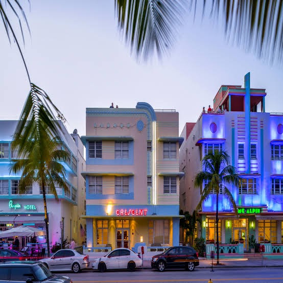Crescent Resort On South Beach