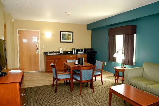 Best Western Plus Plattsburgh image 5