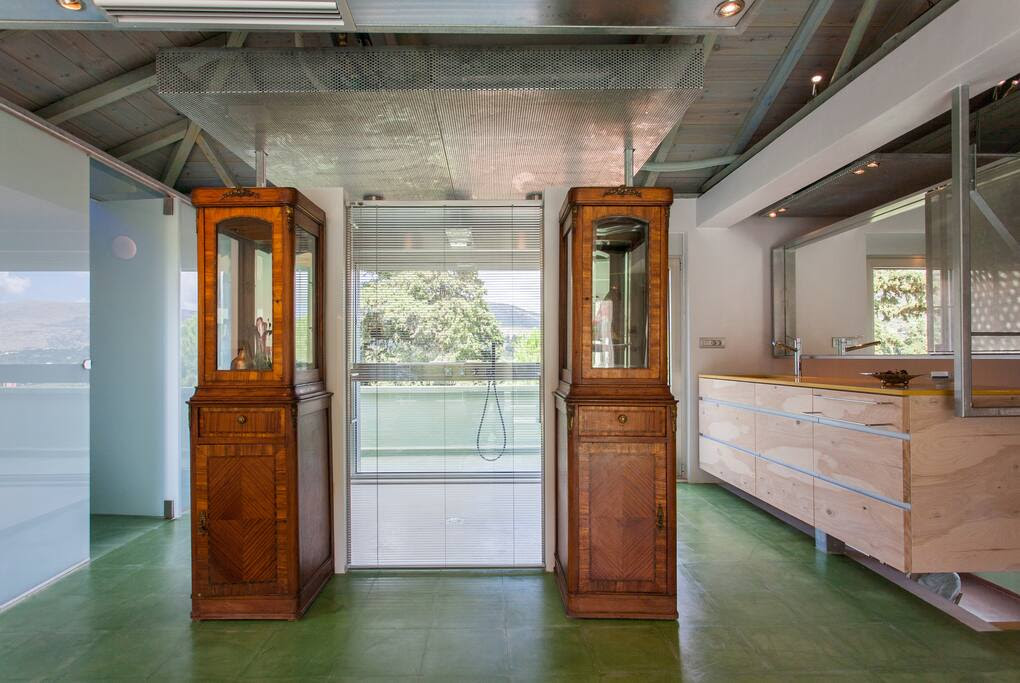 The shower on the top floor.