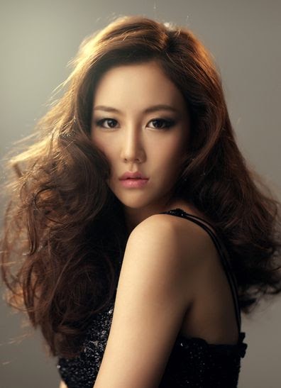 Bio Sung Hye Lee Korea Miss Universe 2012
