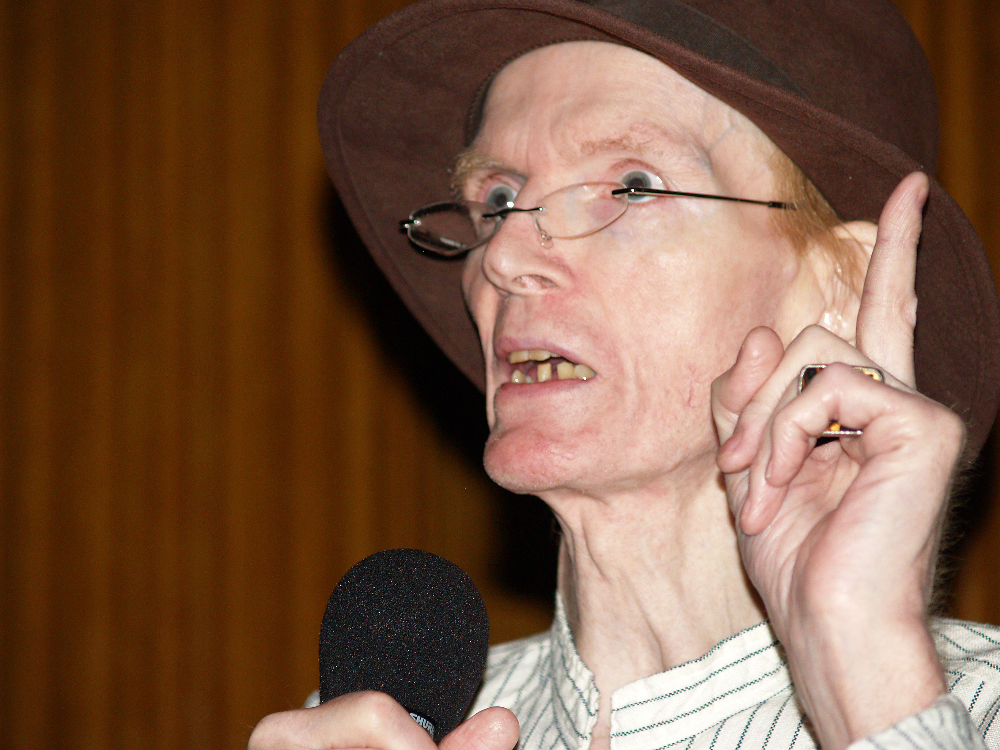 Morreu o escritor Jim Carroll Whisper Magazine(01)