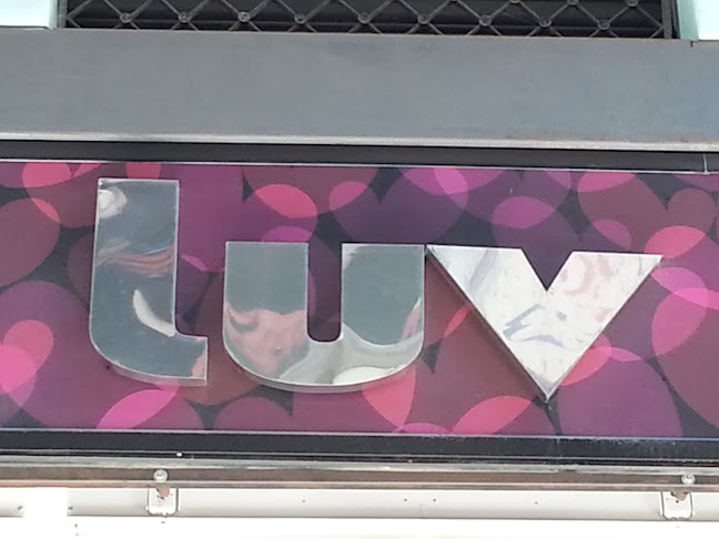 LUV - Loja de roupa