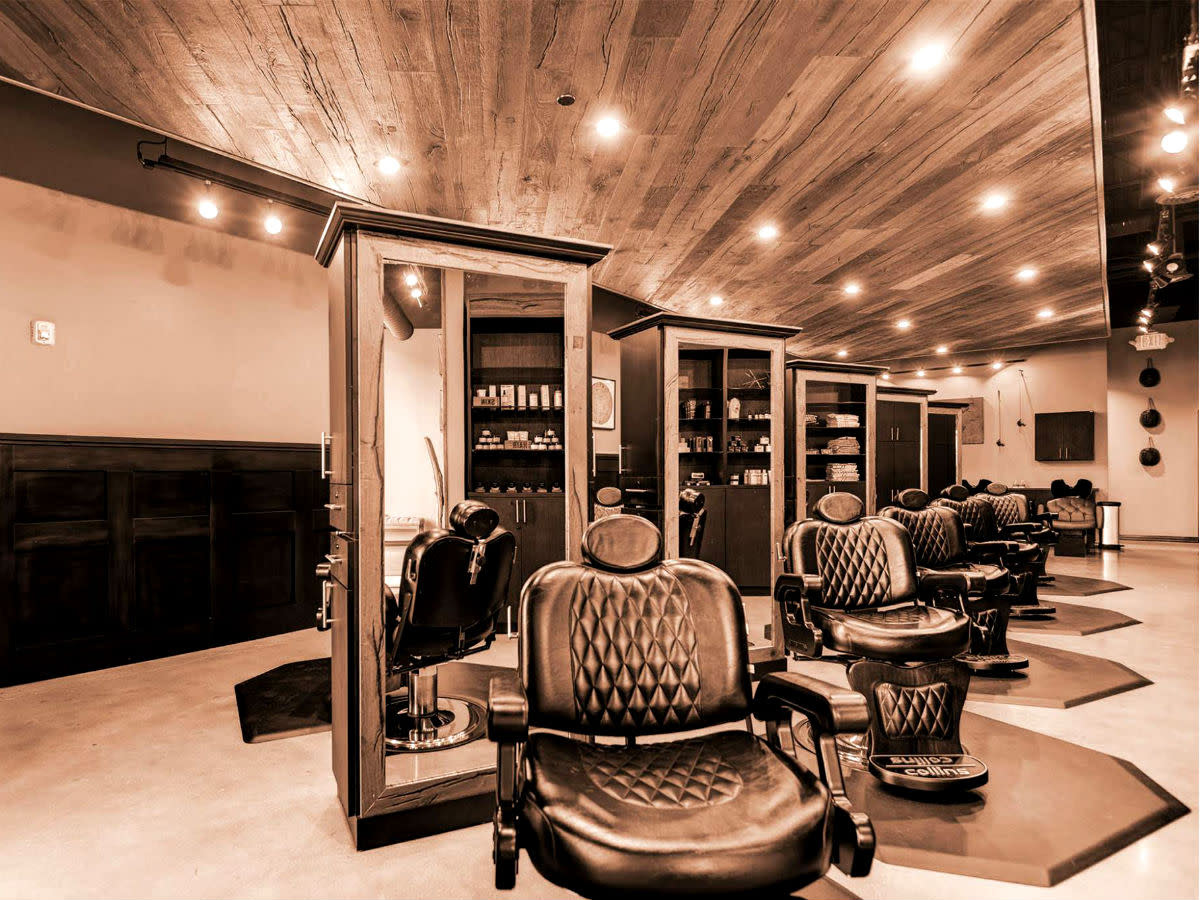  Desain  Interior Barbershop  Klasik Indotel Jasa 