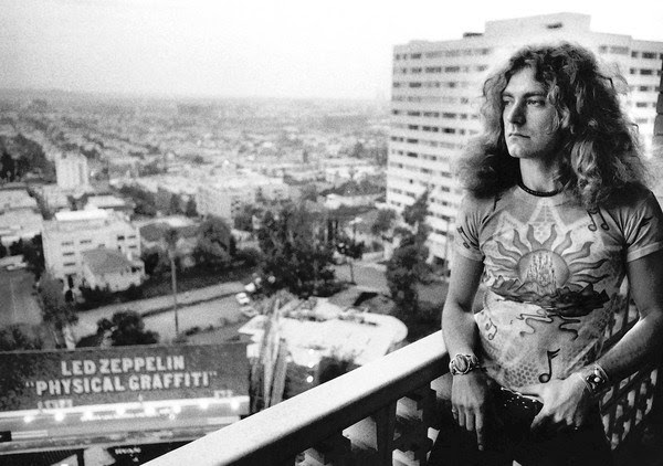 Led Zeppelin novamente no topo