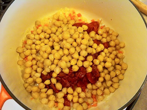 Garbonzo Beans Added to Pot