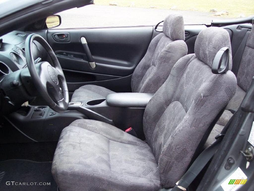 Mitsubishi Motor 2002 Mitsubishi Eclipse Spyder Interior