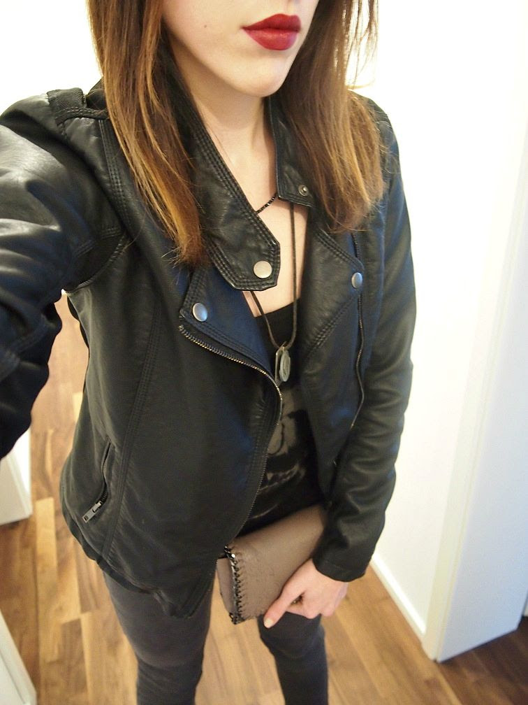 Outfit of the day - Lederjacke Fashion, look, grau