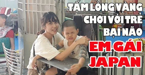 Ứa nước mắt thăm trẻ mồ côi khuyết tật chùa Kỳ Quang Gò Vấp Sài Gòn