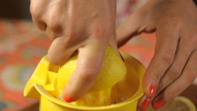 9 Lemon Tips: Thriving Health With the Help of Lemons