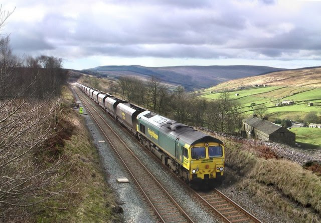 High Scale, Garsdale - geograph.org.uk - 606499.jpg