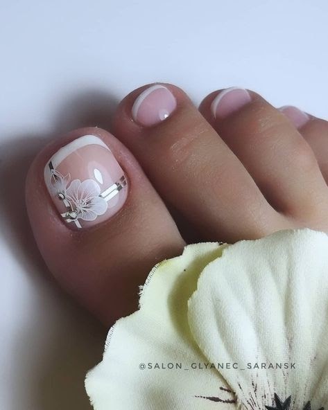 Pintados De Uñas De Pies 2021 / Una de nuestras tiendas favoritas a la