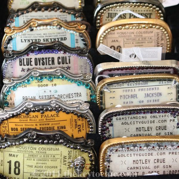 thread show rock my world belt buckles