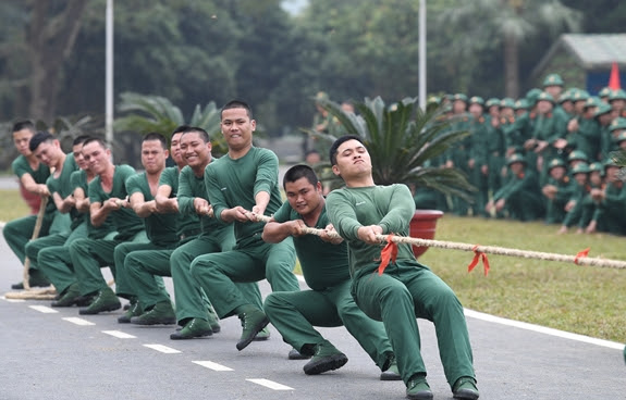Toàn quân sôi nổi ra quân huấn luyện năm 2019