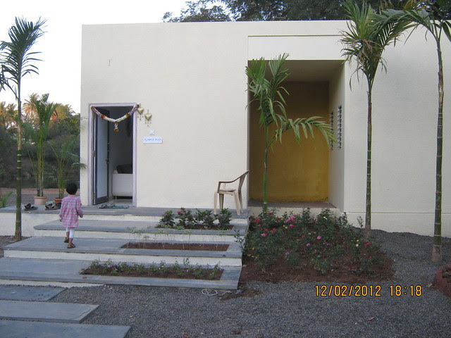 Visit Lake Palace, a 1 BHK for Rs. 17.25 Lakhs (approx) & a 2 BHK Flat for Rs. 24.25 Lakhs (approx), Phoolmala, behind Shri Ram Best Wadapav Center, off Pune Bangalore Highway, Shirwal, District Satara 412801 - 40
