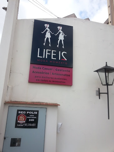 Comentários e avaliações sobre Life Is Moda Momento