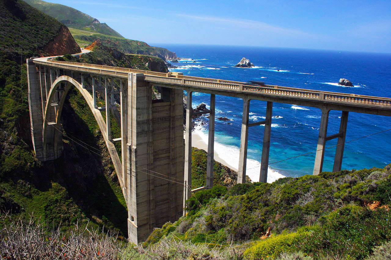 Bixby Creek Bridge, The Big Sur, California.jpg
