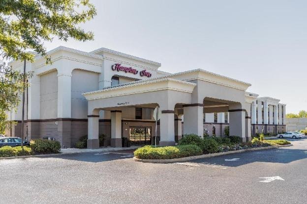 Budget Hotel in East Windsor (NJ) Hampton Inn East Windsor East