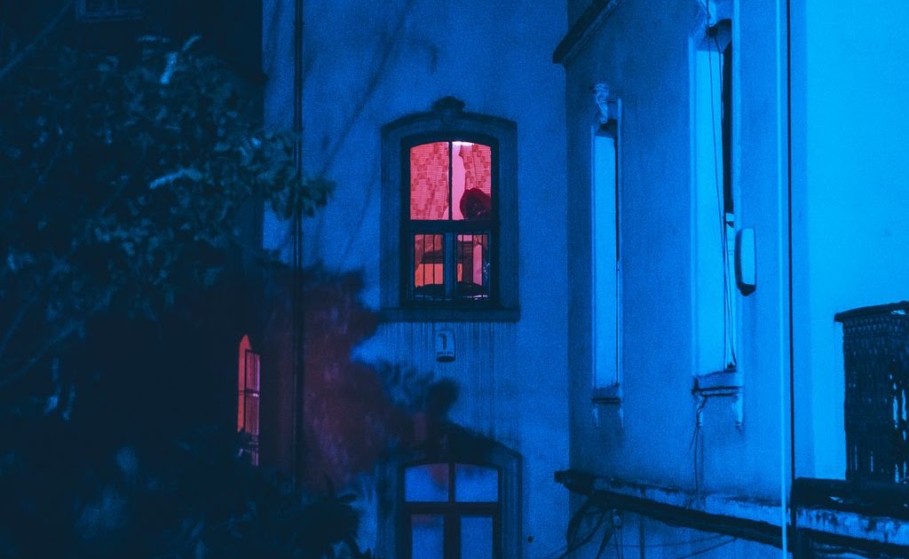 Red Blue Aesthetic - Wallpaper