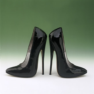 English: Black Patent Leather Fetish Shoes 197...
