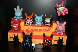 MUST SEE: Absolutely stunning custom-made Dunny display stands/bleachers!