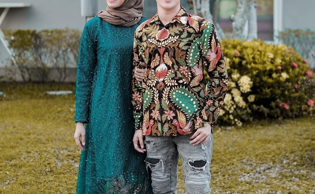 Kondangan Model Baju Sasirangan Couple Modern 40+ Trend Terbaru Baju