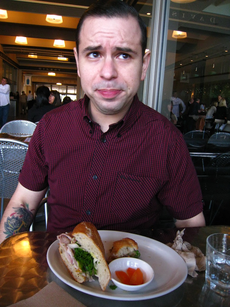 Food bloggers suck