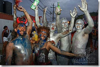 Trinidad-Carnival-Jouvert-Silver-Devils