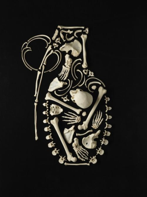Art Made from
Real Human Bones (12 pics) Art Made from Real Human Bones (12 pics)