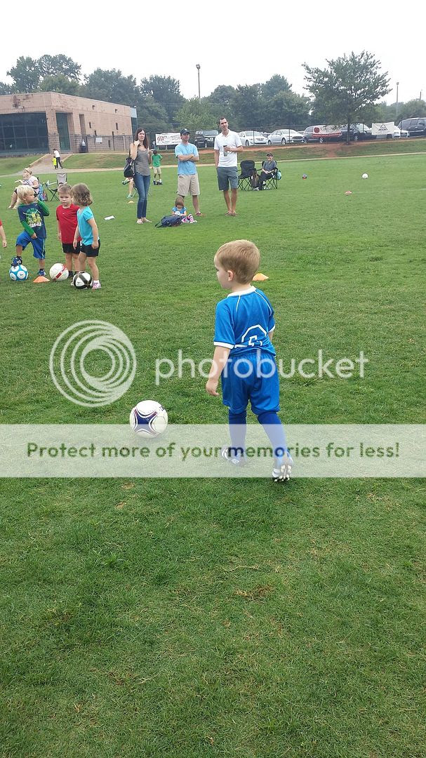 photo soccer5_zpsc03edb85.jpg