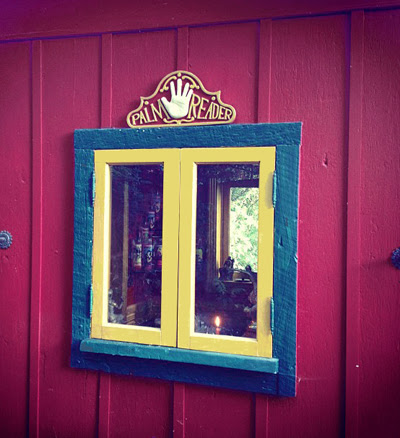 Church-Reader-Window-on-the-Way-to-the-Lucky-Mojo-Curio-Company