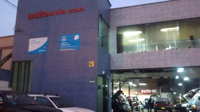 Opiniones de Auto Al Dia S.A.C en San Borja - Taller de reparación de automóviles