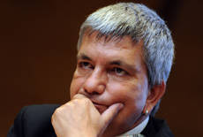 Vendola,con Fede si risolve in tribunale