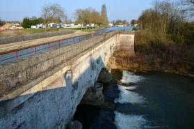 LE CANAL DE BOURGOGNE