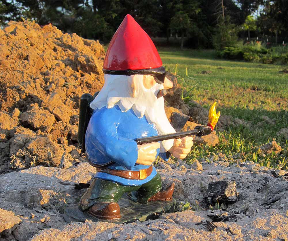 Flamethrower Gnome Right Rear