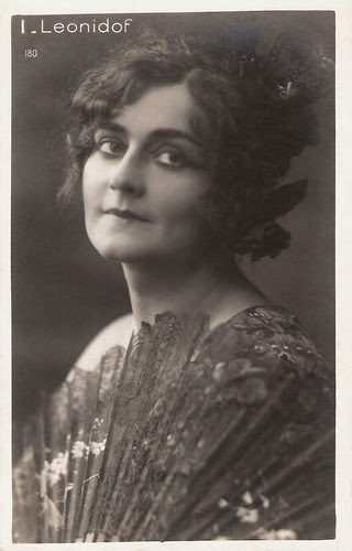 Ileana Leonidoff