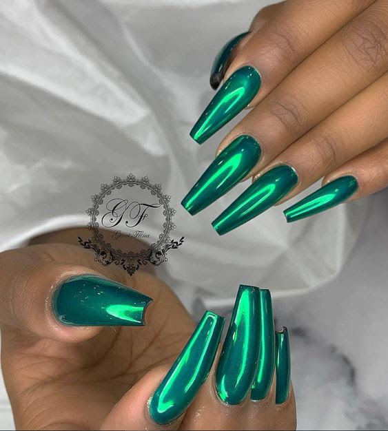 Featured image of post Emerald Green Dark Green Acrylic Nails / The green nail designs 2020 is focused.
