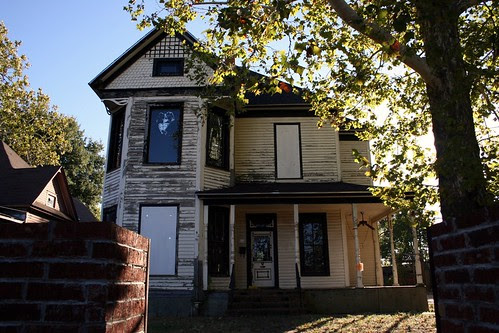 residence at 310 south fannin avenue