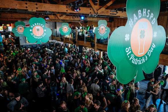 SVPhotography.ca: 2016-03-19 St Paddy's Day &emdash; Amsterdam BrewHouse on St. Paddy's Day