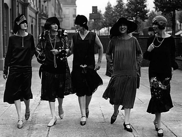 ファッショントレンド ラブリー1920年代 アメリカ 女性 髪型