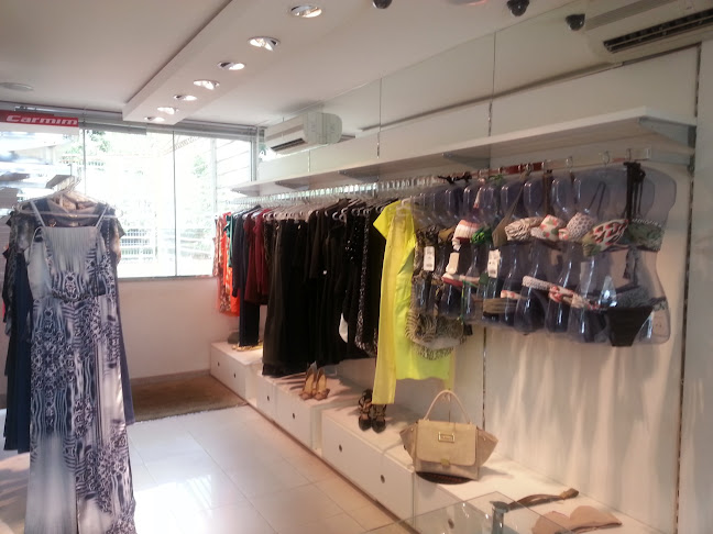 Santa - Moda Feminina - Brasília