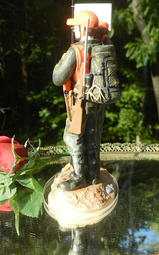 Hunting Cake Toppers / Deer Hunter Hunting Camo wedding cake topper