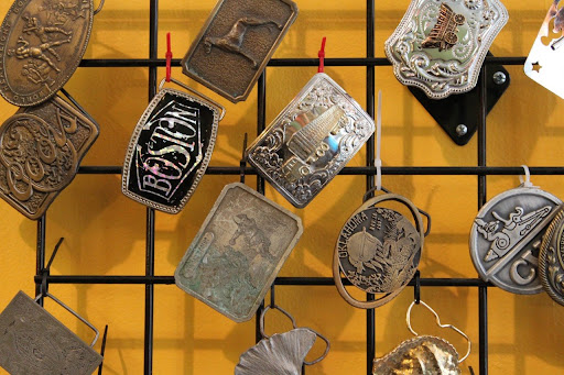 Vintage Clothing Store «Sazz Vintage Clothing», reviews and photos, 618 S 6th St, Philadelphia, PA 19147, USA