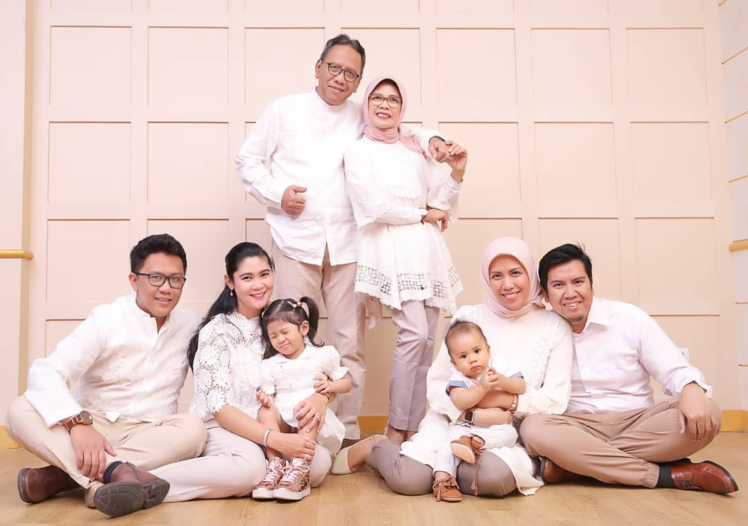 Foto Studio Kelas Keren Boblenkov