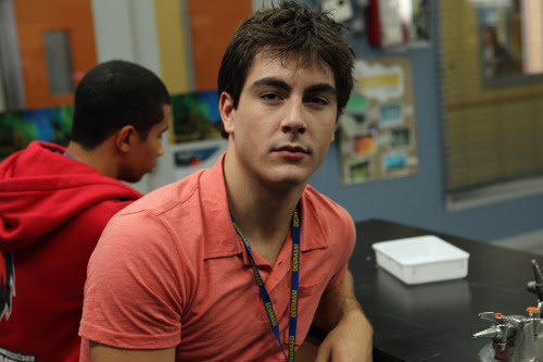 A BRAND NEW Degrassi episode airs tonight at 9 pm ET on MuchMusic & TeenNick!!
We’re curious, do you have any Degrassi Friday rituals? Popcorn? A blanket? Do you watch and tweet or tumble?